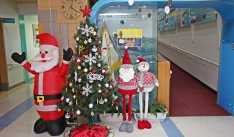 모두 메리크리스마스! 새해 복 많이 받으세요.