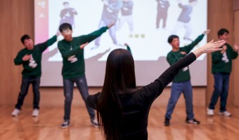 빛나는 2025년을 마무리하며 - 문화예술 프로그램&푸르메아카데미 발표회